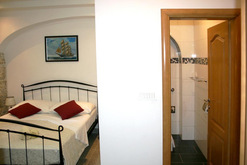 Rooms And Apartments Emily سبليت المظهر الخارجي الصورة