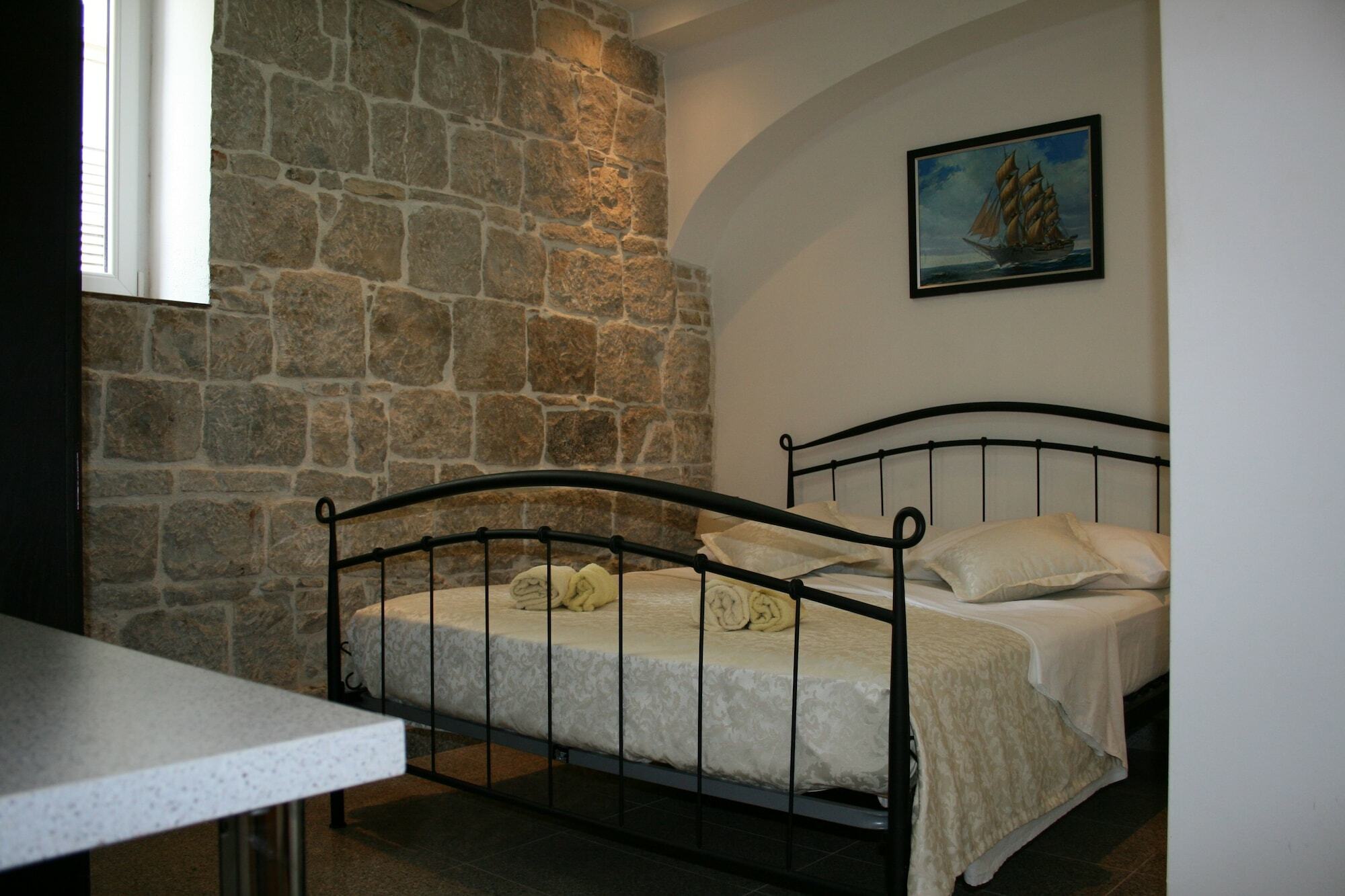 Rooms And Apartments Emily سبليت المظهر الخارجي الصورة